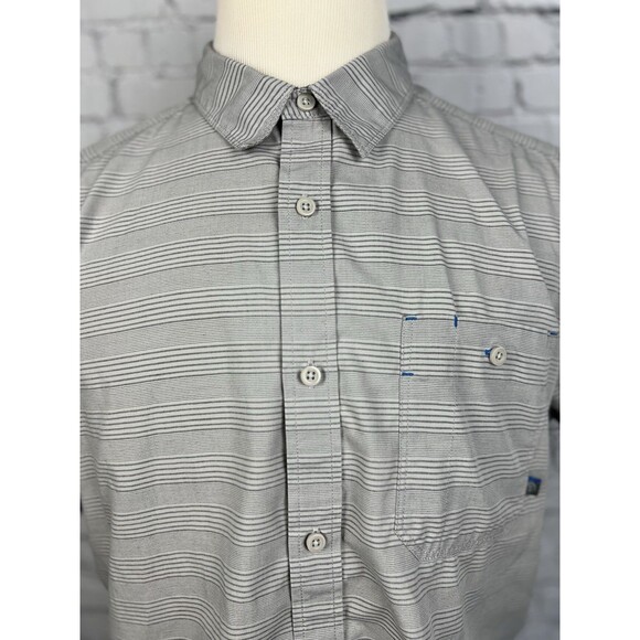 Mountain Hard Wear Men Large Short Sleeve Button Up Shirt Gray Cotton Polyester - Picture 1 of 10